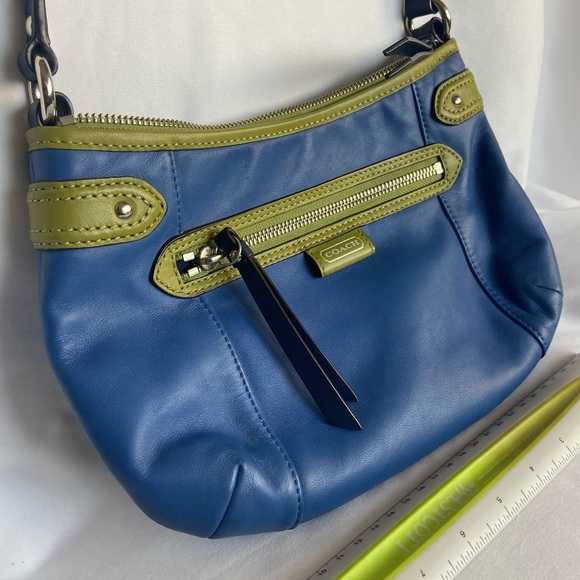 Coach Green and Blue Leather Bag - Picture 2 of 7